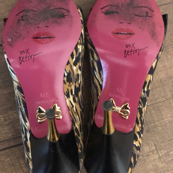 Women’s Betsy Johnson Heels size 7M - Picture 5 of 7